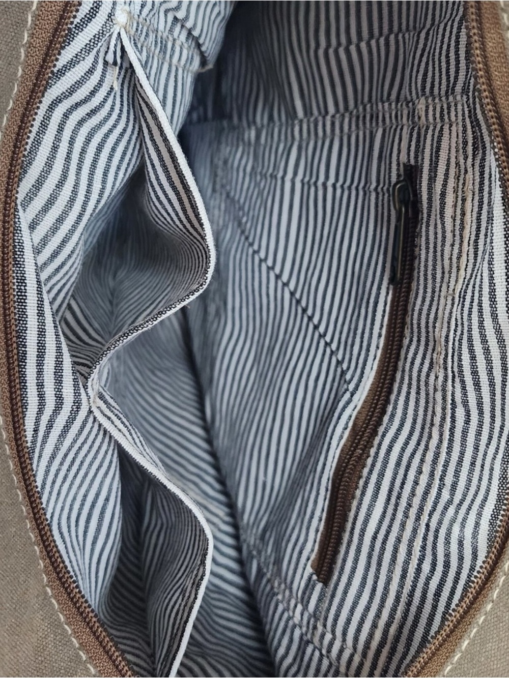 OHLAY Cowhide leather and Upcycled Canvas Fringe Tote - Picture 3 of 4